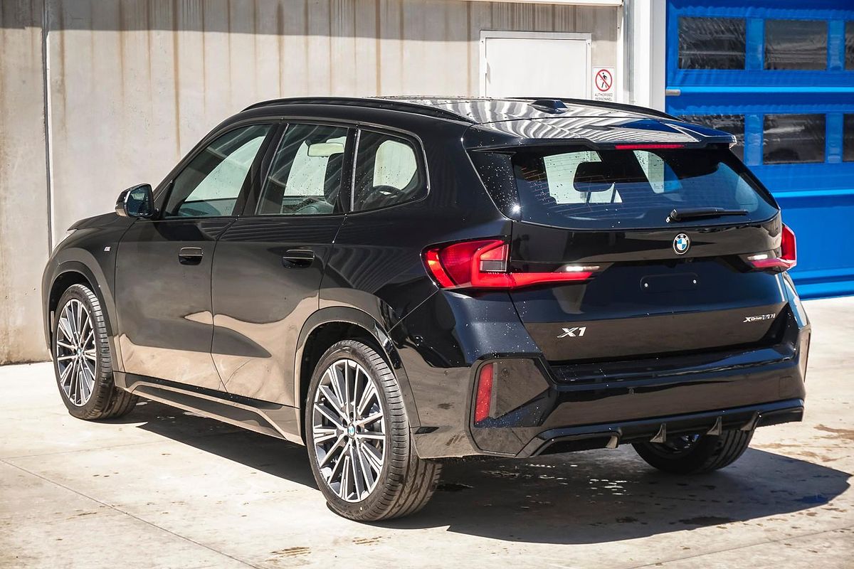 2025 BMW X1 xDrive20i M Sport U11