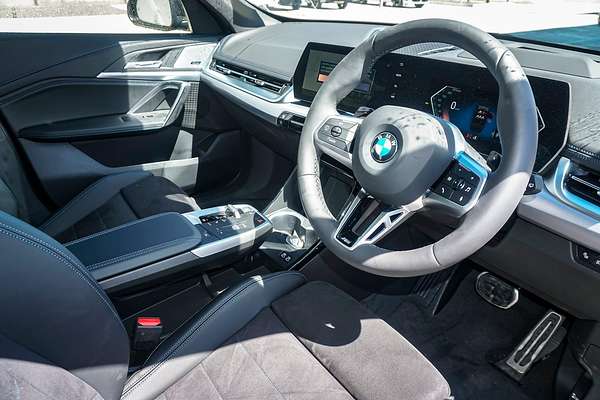2025 BMW X1 xDrive20i M Sport U11