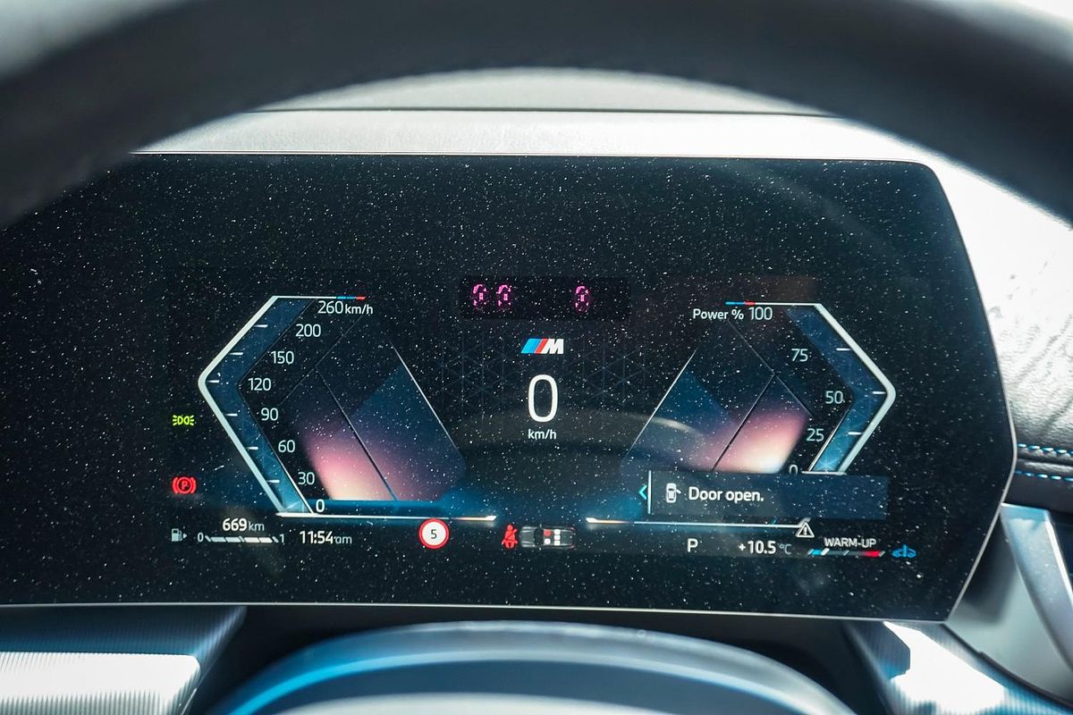 2025 BMW X1 xDrive20i M Sport U11