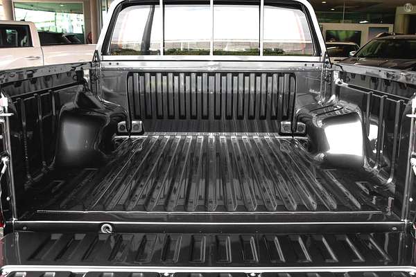 2025 Mitsubishi Triton GLX MV 4X4