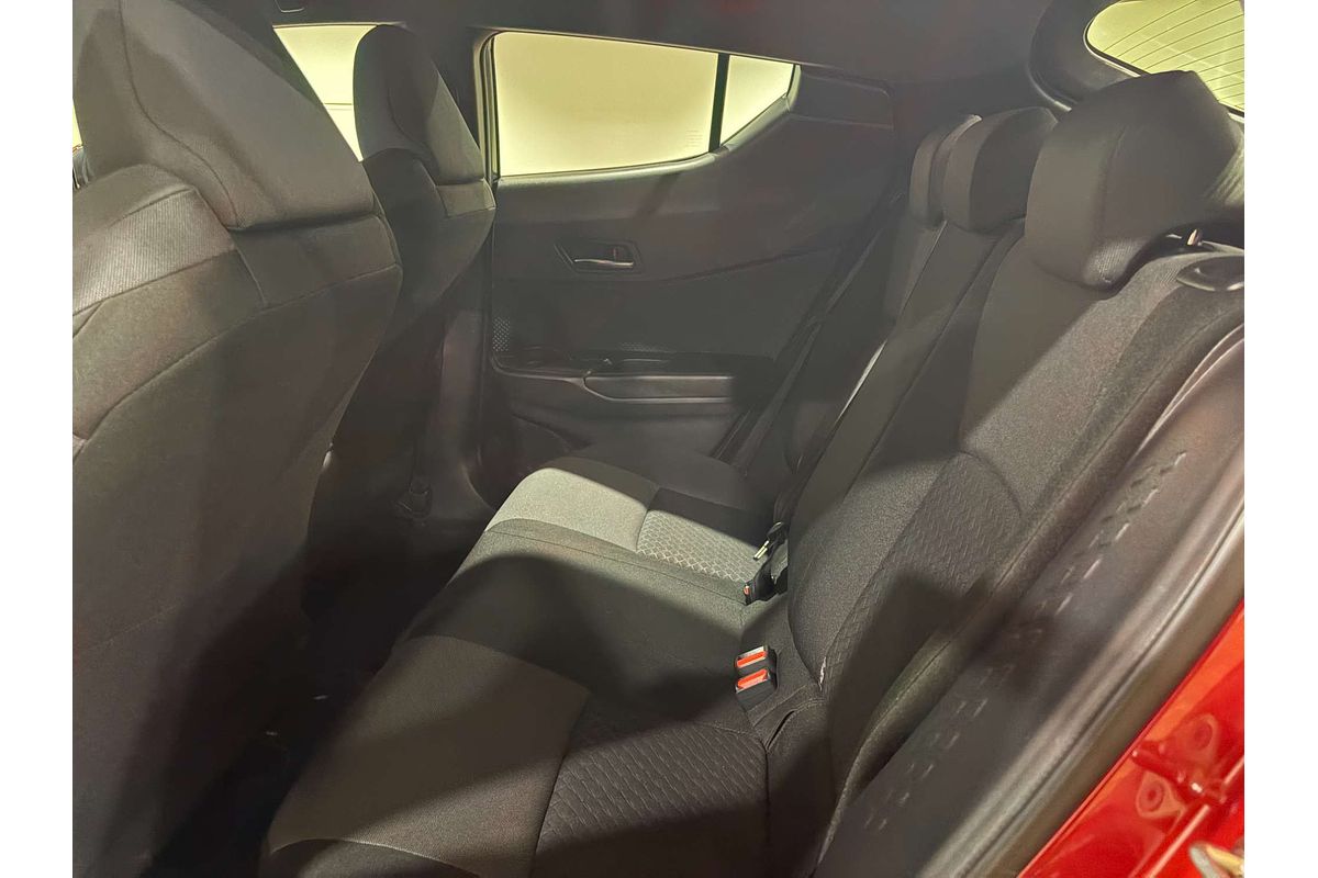 2023 Toyota C-HR GXL NGX10R