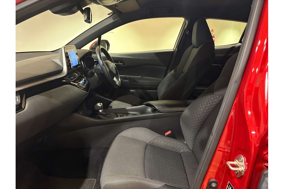 2023 Toyota C-HR GXL NGX10R