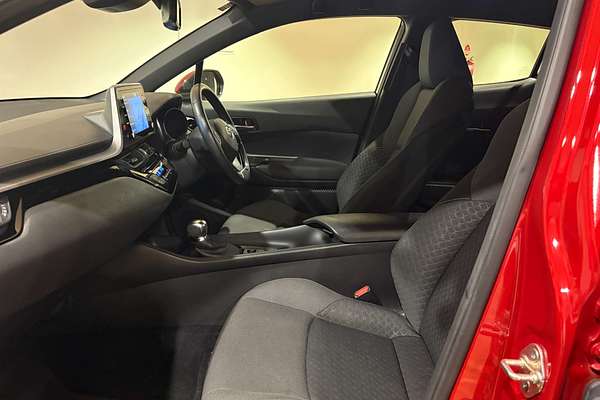 2023 Toyota C-HR GXL NGX10R