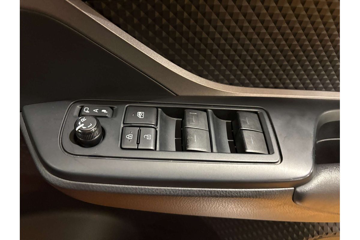 2023 Toyota C-HR GXL NGX10R