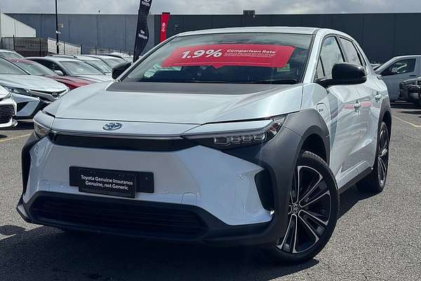2024 Toyota bZ4X XEAM10R