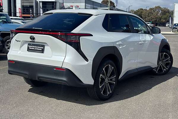 2024 Toyota bZ4X XEAM10R