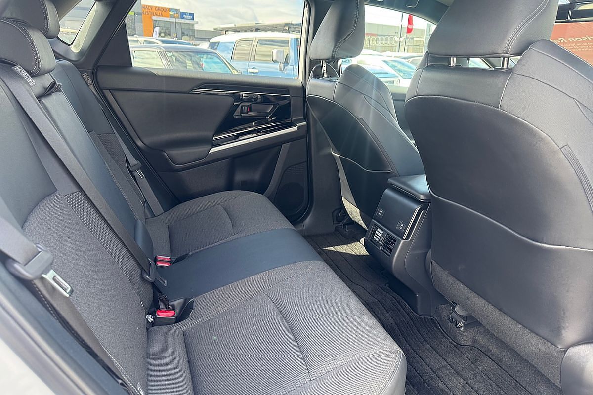 2024 Toyota bZ4X XEAM10R