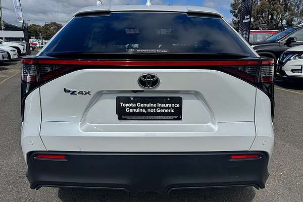 2024 Toyota bZ4X XEAM10R
