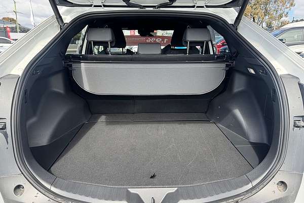 2024 Toyota bZ4X XEAM10R