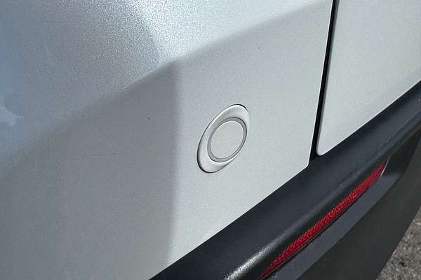 2024 Toyota bZ4X XEAM10R