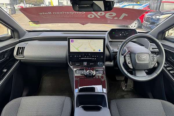 2024 Toyota bZ4X XEAM10R