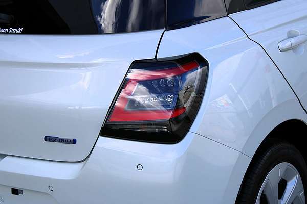 2025 Suzuki Swift Hybrid Plus UZ