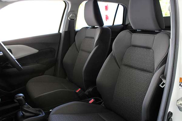 2025 Suzuki Swift Hybrid Plus UZ