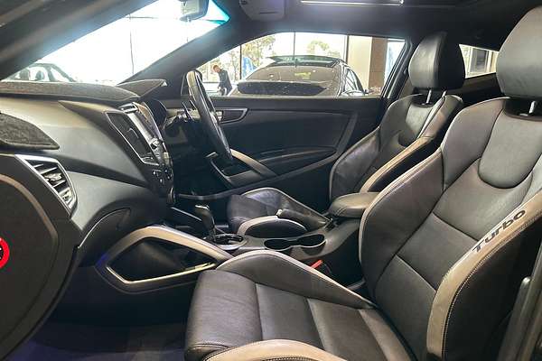 2015 Hyundai Veloster SR Turbo + FS4 Series II