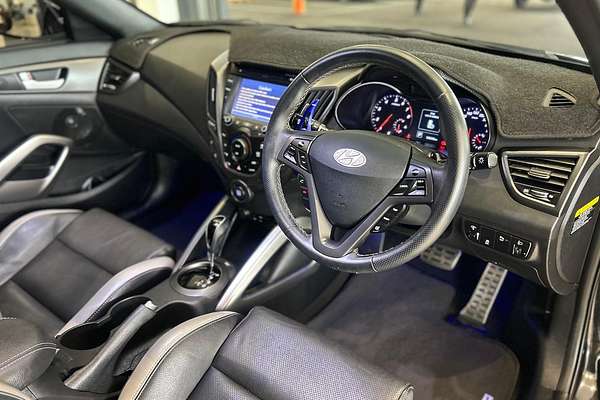 2015 Hyundai Veloster SR Turbo + FS4 Series II