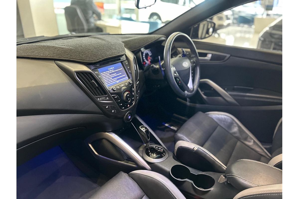 2015 Hyundai Veloster SR Turbo + FS4 Series II