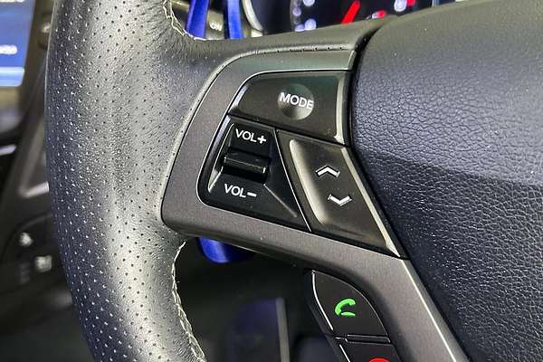 2015 Hyundai Veloster SR Turbo + FS4 Series II