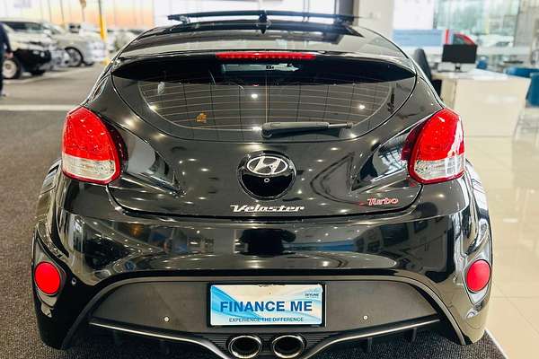 2015 Hyundai Veloster SR Turbo + FS4 Series II