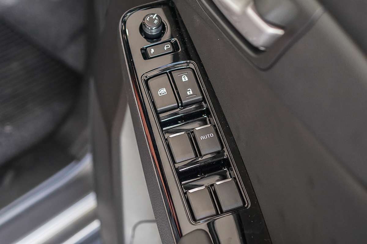 2025 Mazda BT-50 SP TF 4X4