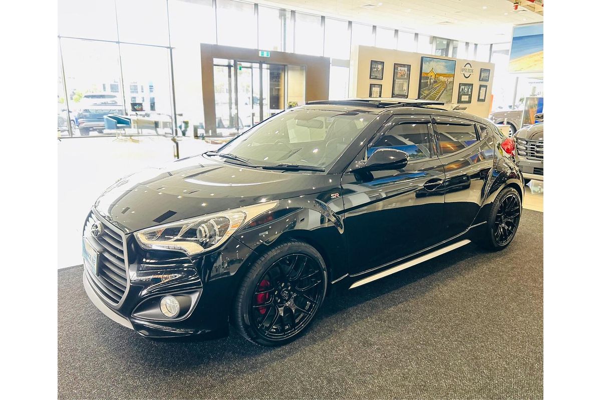 2015 Hyundai Veloster SR Turbo + FS4 Series II