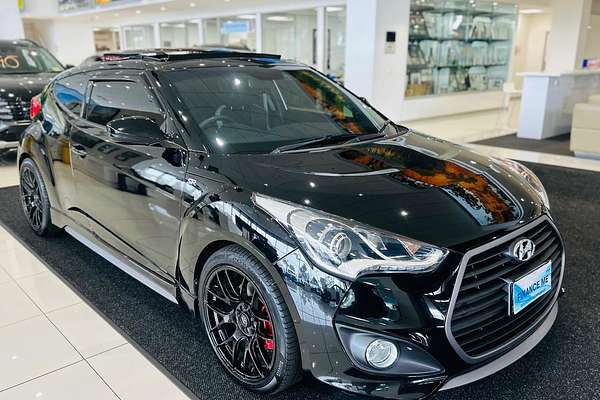 2015 Hyundai Veloster SR Turbo + FS4 Series II