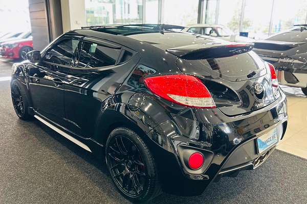 2015 Hyundai Veloster SR Turbo + FS4 Series II
