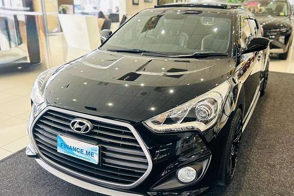 2015 Hyundai Veloster SR Turbo + FS4 Series II