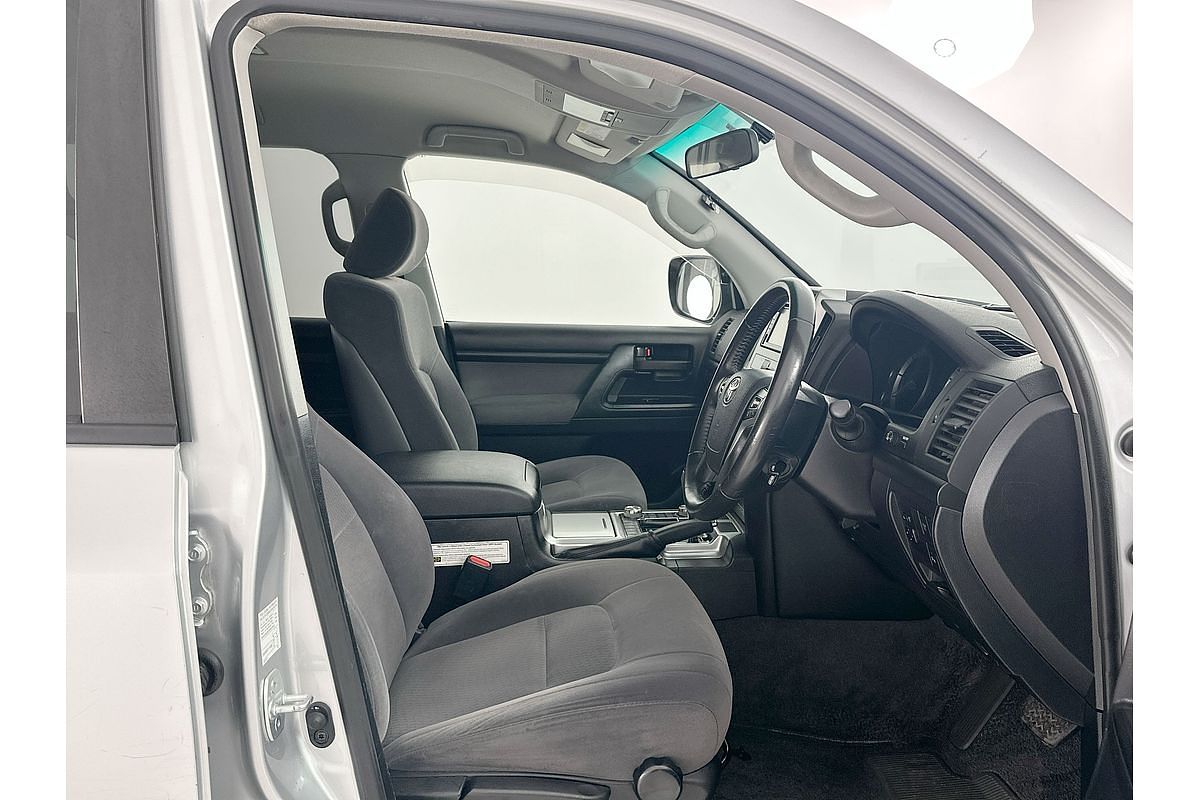 2021 Toyota Landcruiser GXL VDJ200R