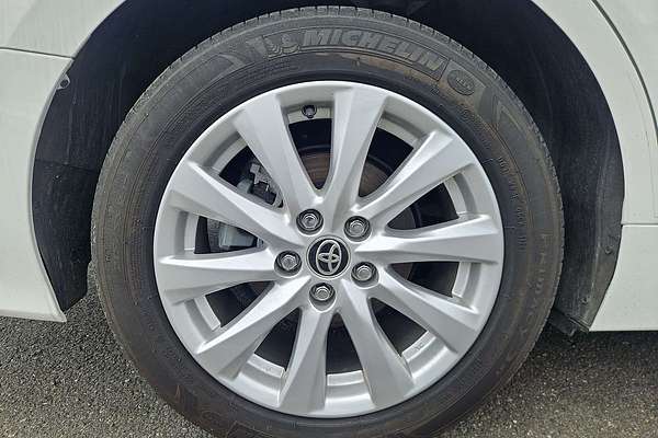 2020 Toyota Camry Ascent AXVH71R