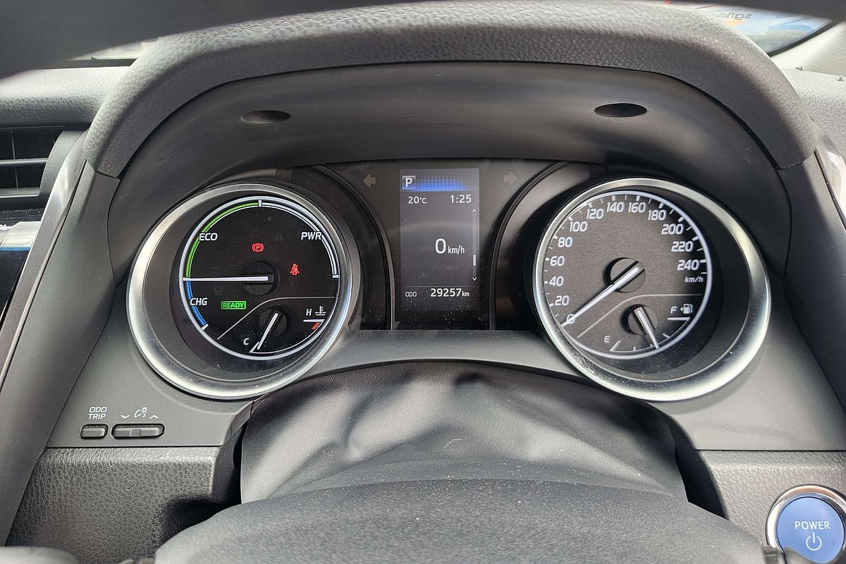 2020 Toyota Camry Ascent AXVH71R