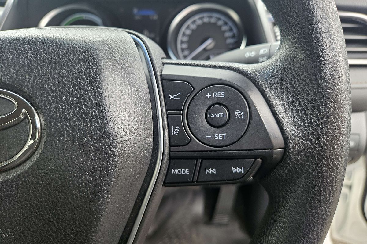 2020 Toyota Camry Ascent AXVH71R