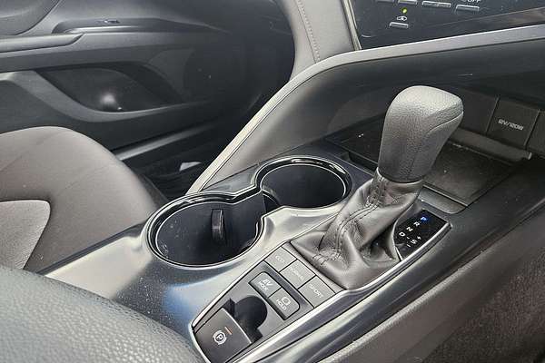 2020 Toyota Camry Ascent AXVH71R