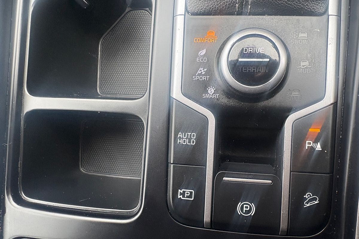 2023 Kia Sorento Sport MQ4