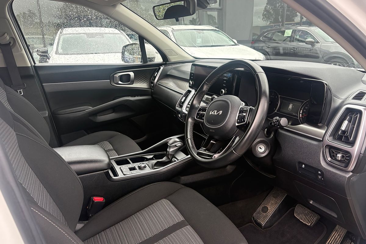 2023 Kia Sorento Sport MQ4