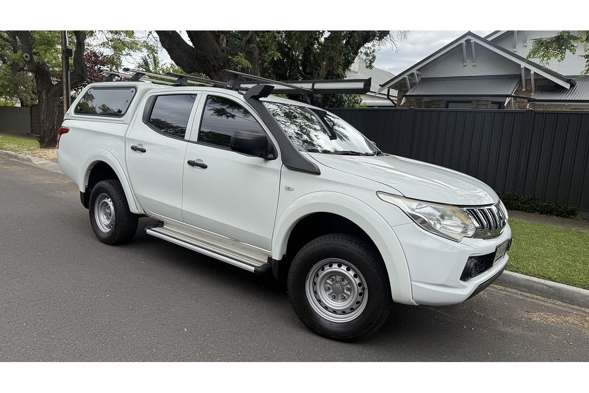 2015 Mitsubishi Triton GLX MQ 4X4