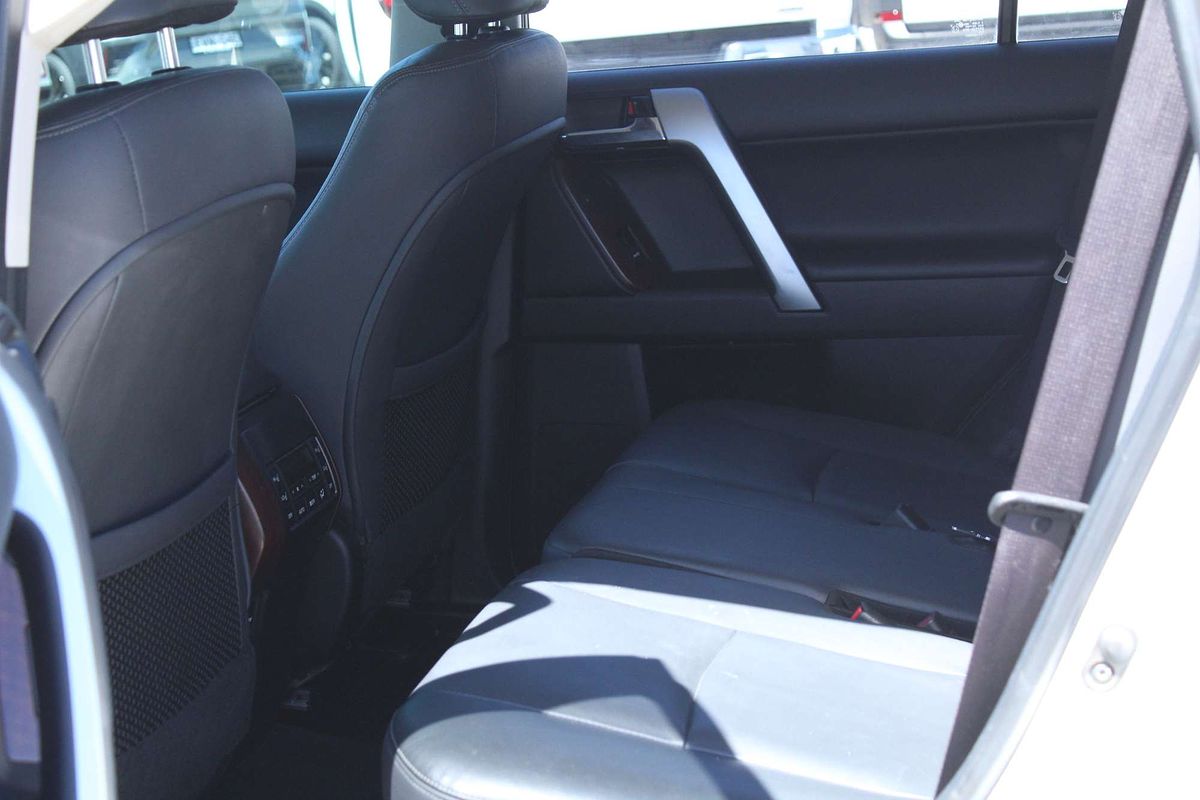 2016 Toyota Landcruiser Prado VX GDJ150R