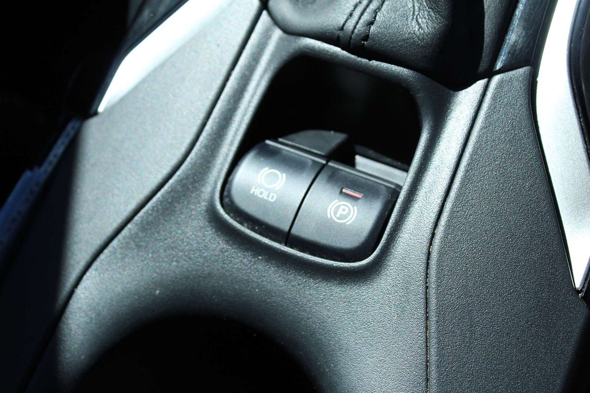 2020 Toyota Corolla Ascent Sport Hybrid ZWE211R