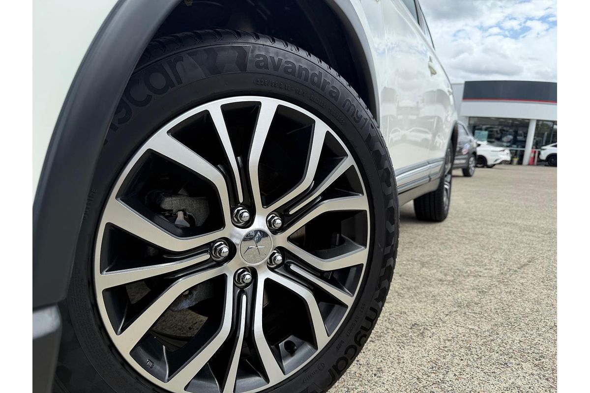 2018 Mitsubishi Outlander ES ADAS ZL