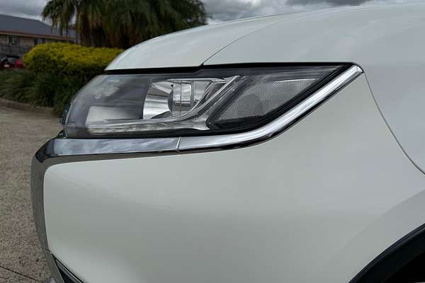 2018 Mitsubishi Outlander ES ADAS ZL