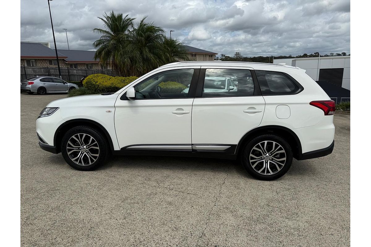2018 Mitsubishi Outlander ES ADAS ZL