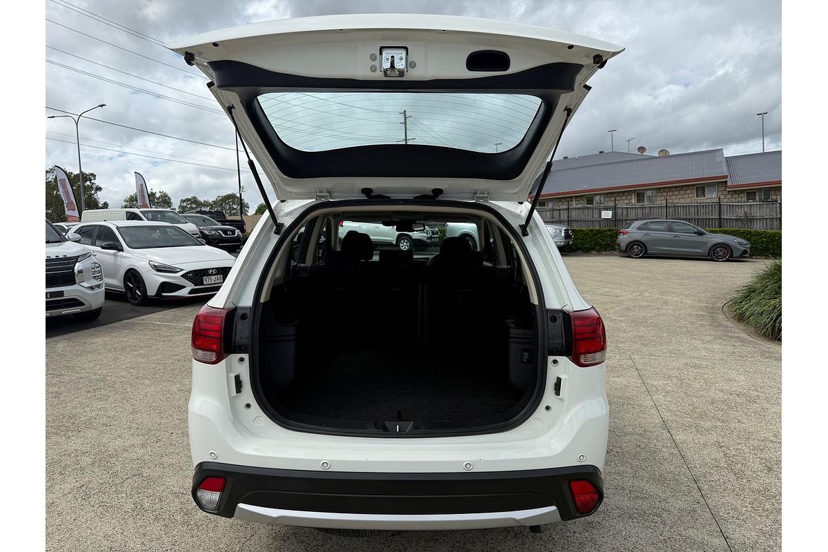 2018 Mitsubishi Outlander ES ADAS ZL