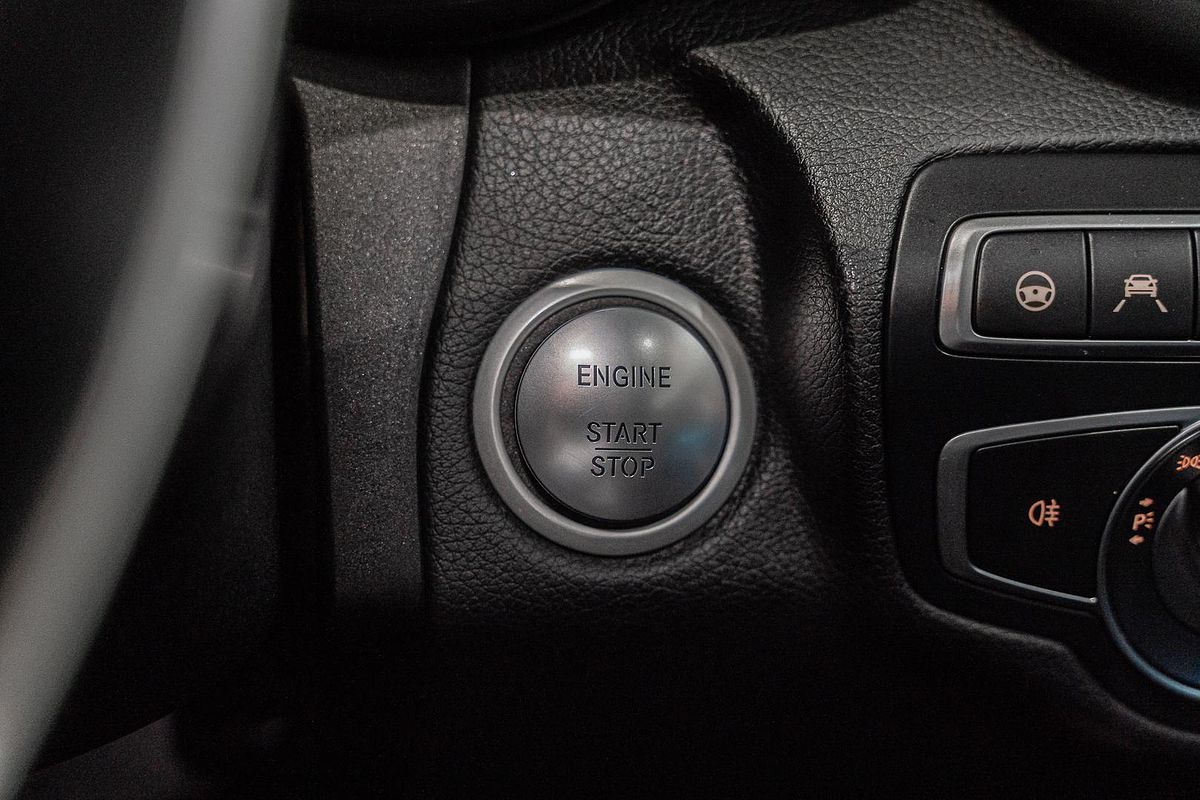 2017 Mercedes-Benz C-Class C300 W205