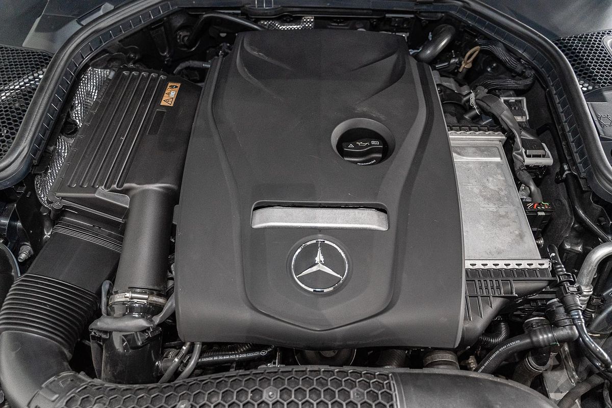 2017 Mercedes-Benz C-Class C300 W205