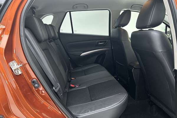 2023 Suzuki S-Cross Plus JYB thumb-11