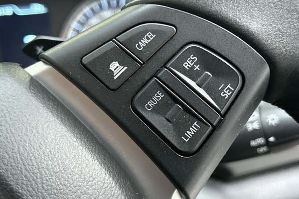 2023 Suzuki S-Cross Plus JYB thumb-17