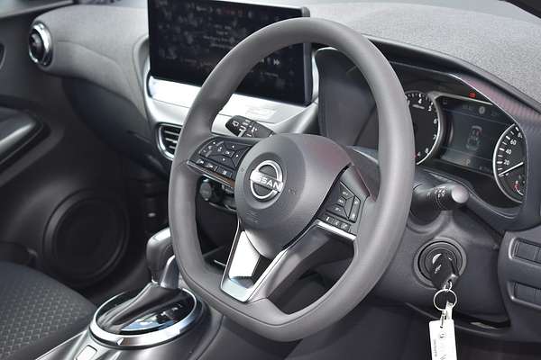 2024 Nissan JUKE ST+ F16