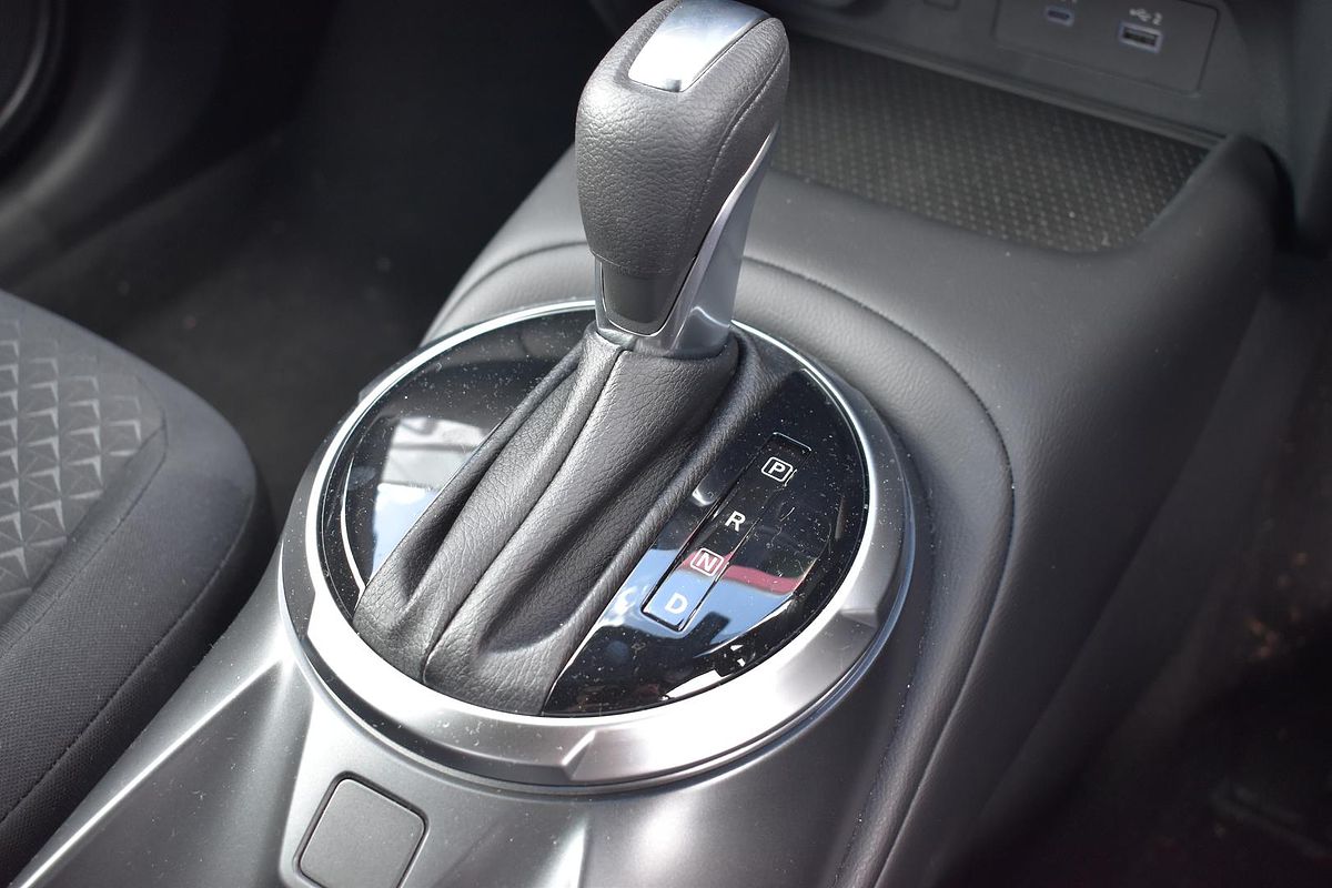 2024 Nissan JUKE ST+ F16