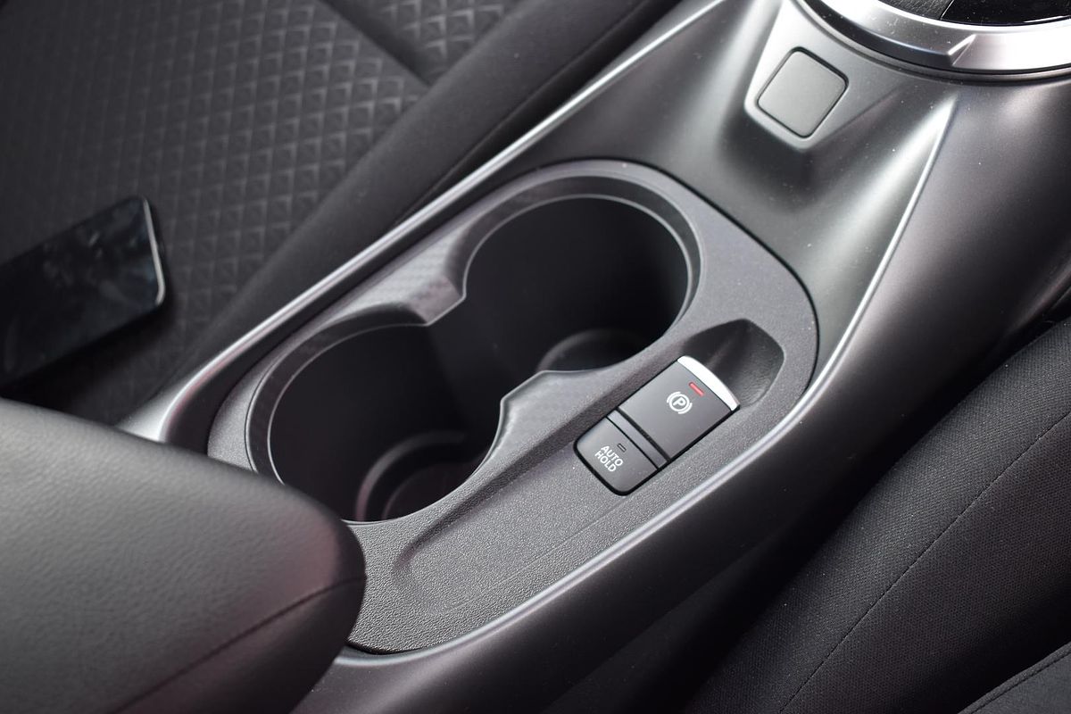 2024 Nissan JUKE ST+ F16