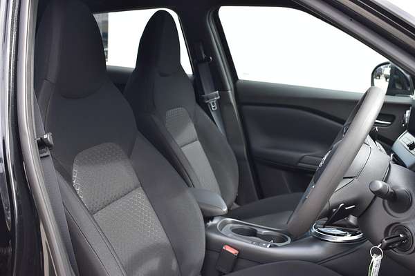 2024 Nissan JUKE ST+ F16