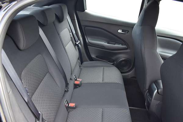 2024 Nissan JUKE ST+ F16